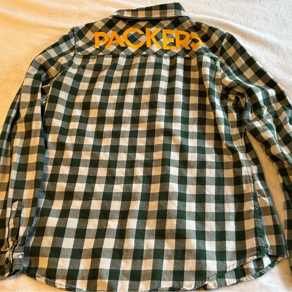 NFL Juniors Collection button down Green Bay Packers shirt. Teen size XL (15/17) - Picture 5 of 6